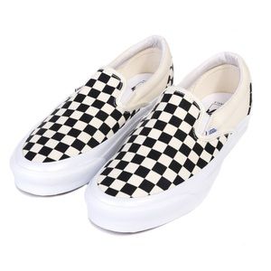 Vans
Wmns Vault UA OG Classic Slip-On LX Checkerboard
